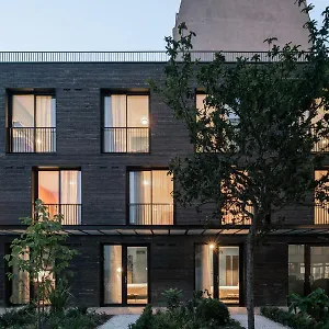 Deskopolitan House Paris