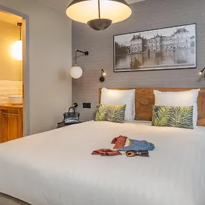 Aparthotel East